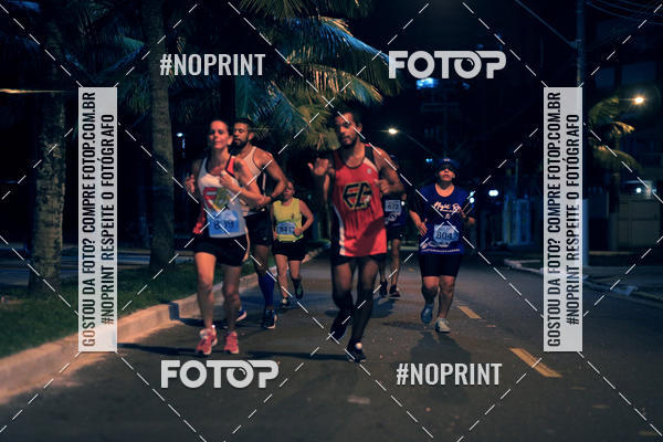 Buy your photos of the eventNight Run 5K 10K Praia Grande on Fotop