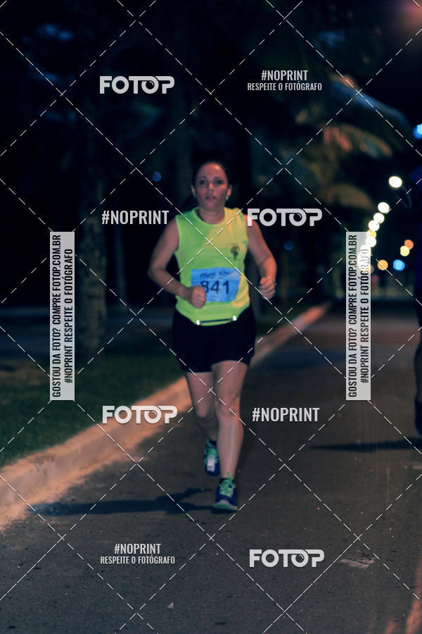 Buy your photos of the eventNight Run 5K 10K Praia Grande on Fotop