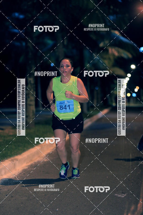 Buy your photos of the eventNight Run 5K 10K Praia Grande on Fotop