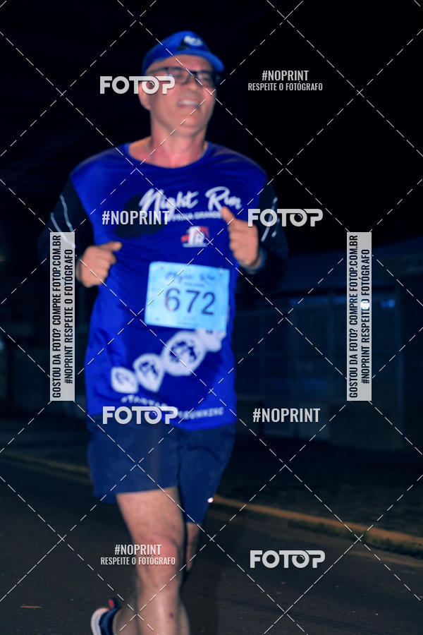 Buy your photos of the eventNight Run 5K 10K Praia Grande on Fotop
