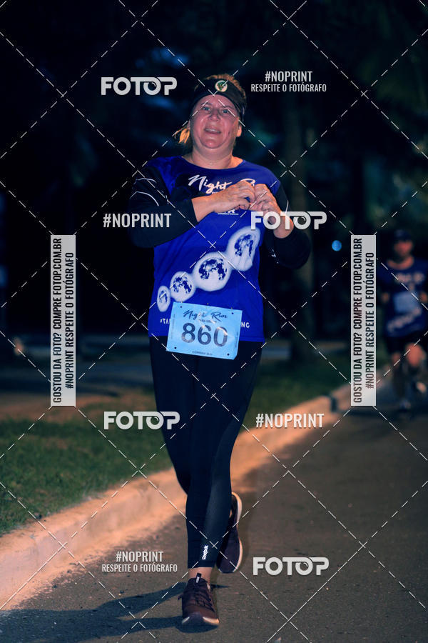 Buy your photos of the eventNight Run 5K 10K Praia Grande on Fotop