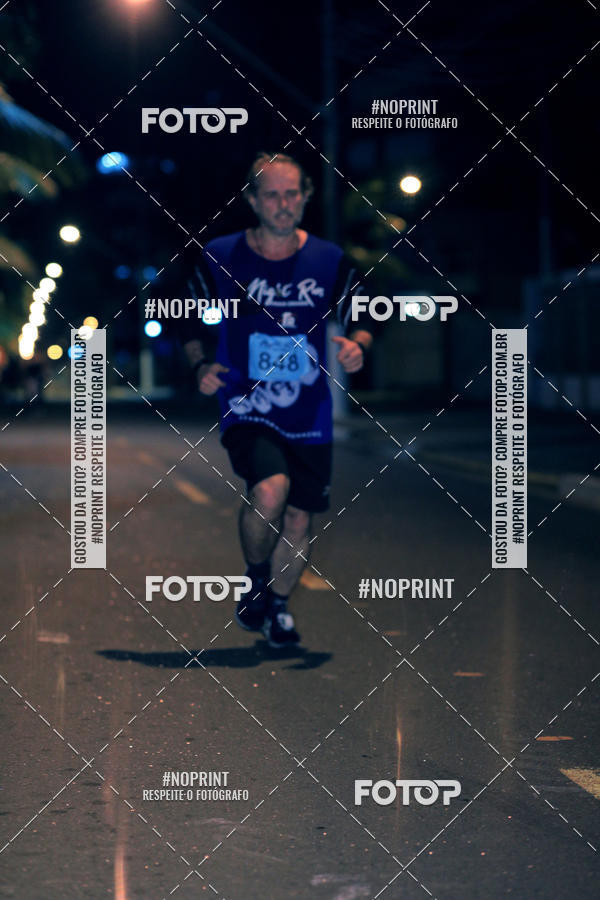Buy your photos of the eventNight Run 5K 10K Praia Grande on Fotop