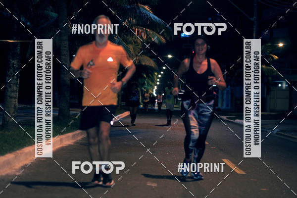 Buy your photos of the eventNight Run 5K 10K Praia Grande on Fotop