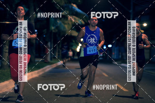 Buy your photos of the eventNight Run 5K 10K Praia Grande on Fotop