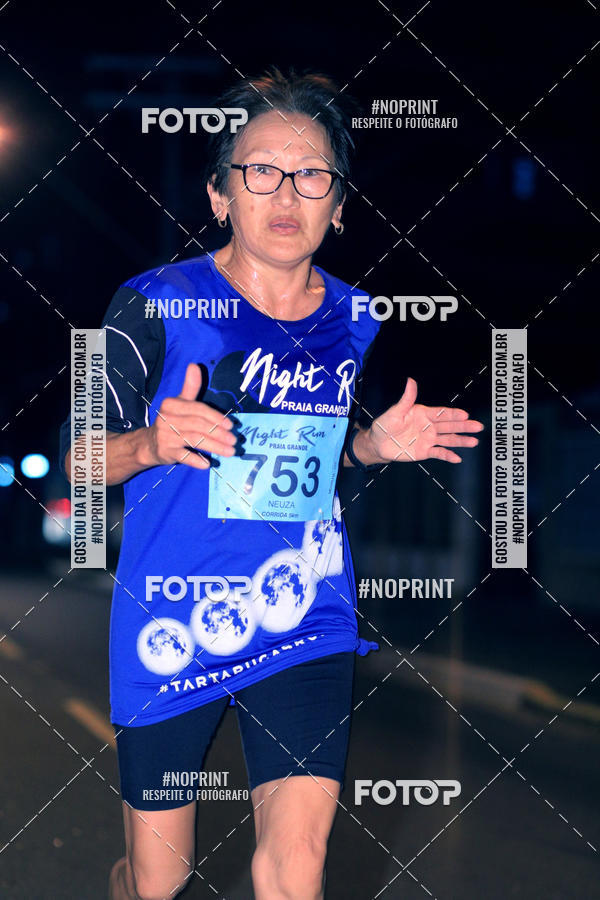 Buy your photos of the eventNight Run 5K 10K Praia Grande on Fotop