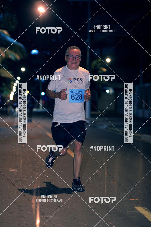 Buy your photos of the eventNight Run 5K 10K Praia Grande on Fotop