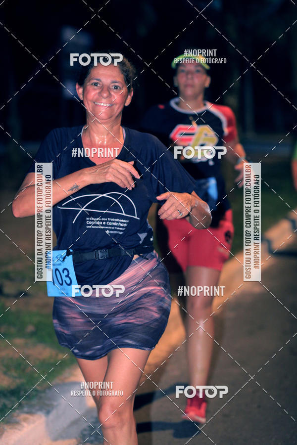 Buy your photos of the eventNight Run 5K 10K Praia Grande on Fotop