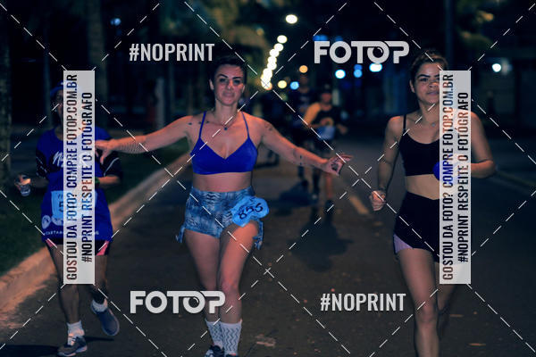 Buy your photos of the eventNight Run 5K 10K Praia Grande on Fotop