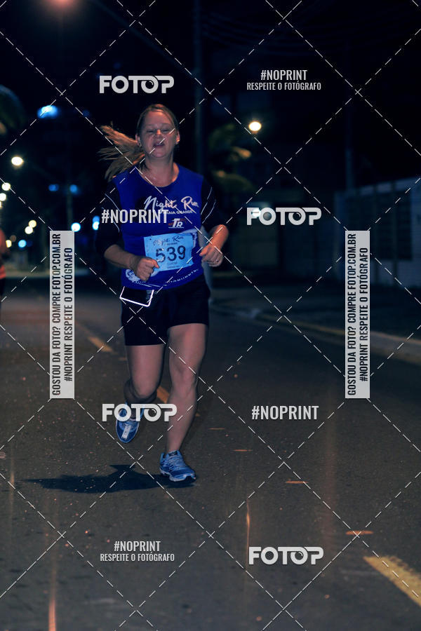 Buy your photos of the eventNight Run 5K 10K Praia Grande on Fotop