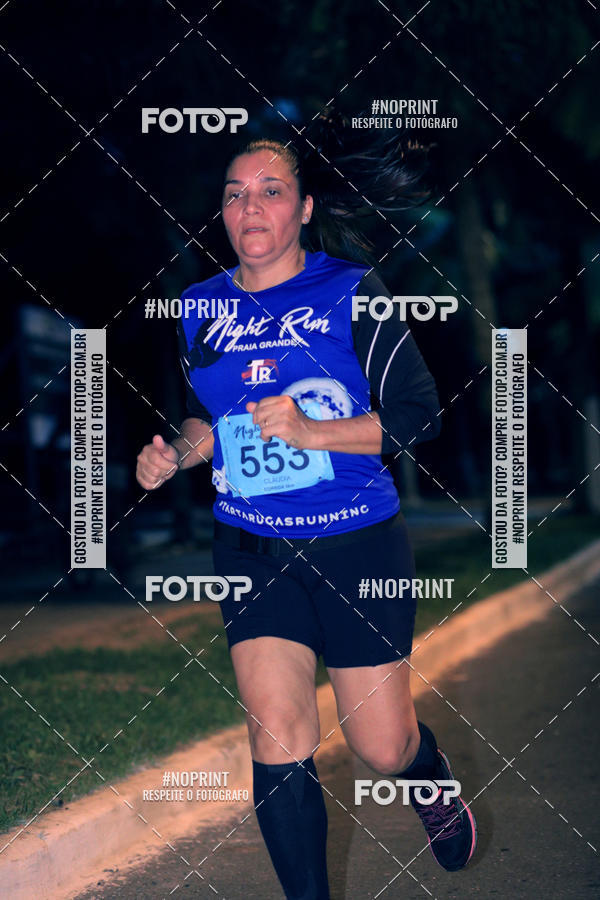 Buy your photos of the eventNight Run 5K 10K Praia Grande on Fotop