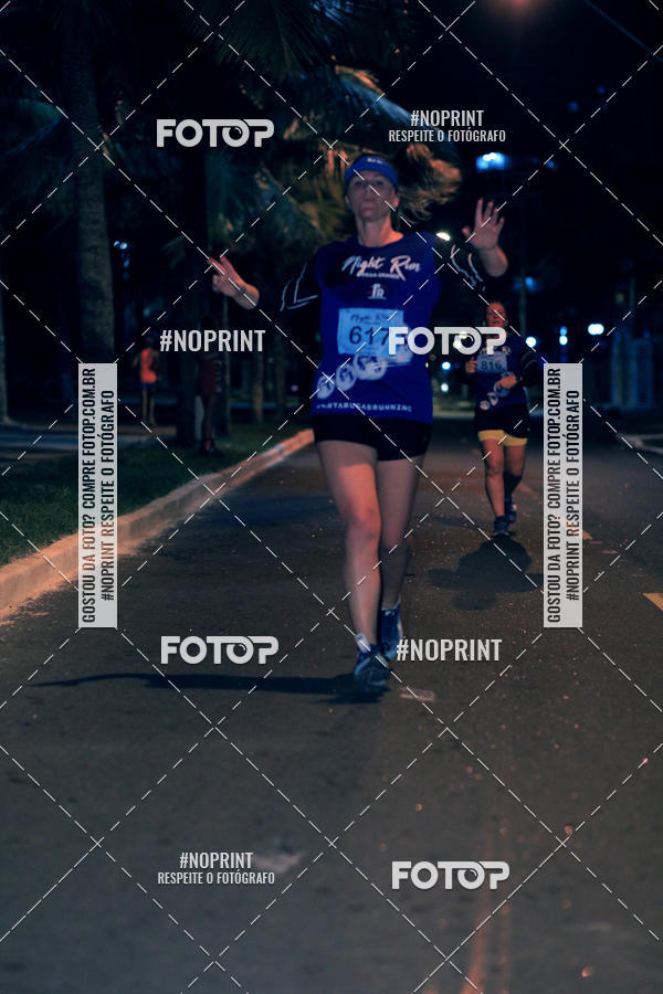 Buy your photos of the eventNight Run 5K 10K Praia Grande on Fotop