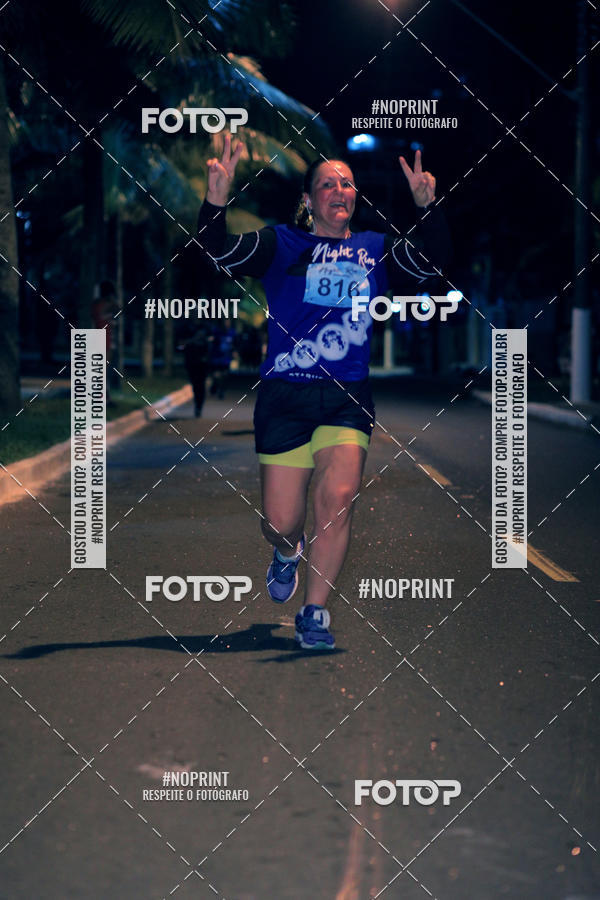 Buy your photos of the eventNight Run 5K 10K Praia Grande on Fotop