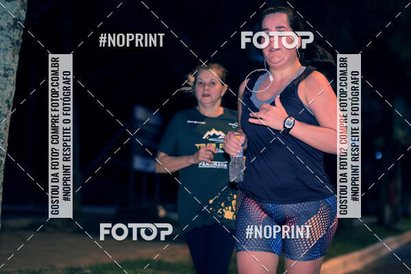 Buy your photos of the eventNight Run 5K 10K Praia Grande on Fotop
