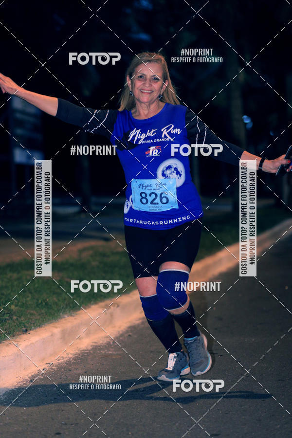 Buy your photos of the eventNight Run 5K 10K Praia Grande on Fotop