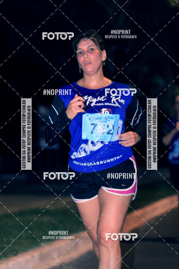 Buy your photos of the eventNight Run 5K 10K Praia Grande on Fotop