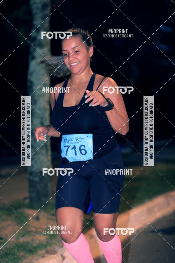 Buy your photos of the eventNight Run 5K 10K Praia Grande on Fotop