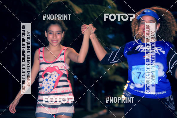 Buy your photos of the eventNight Run 5K 10K Praia Grande on Fotop