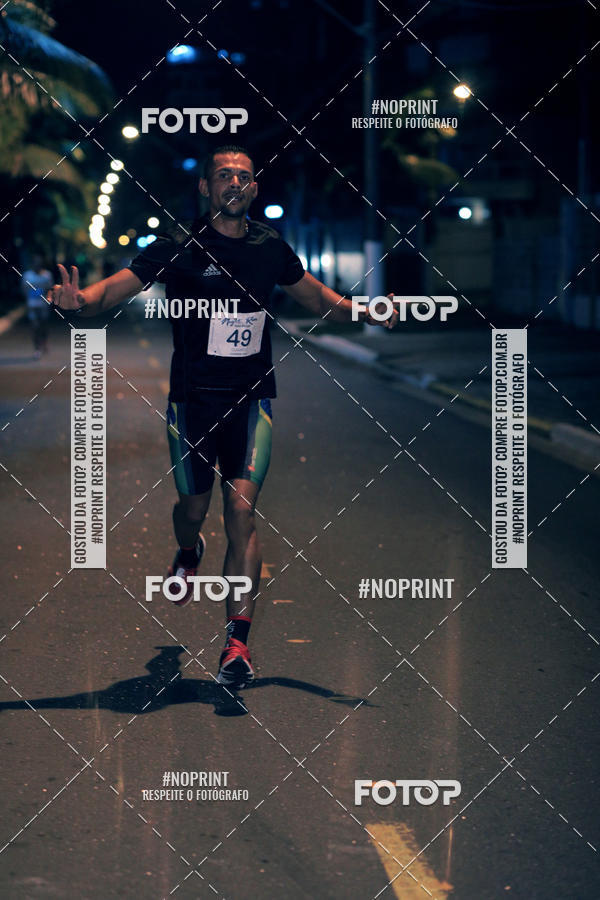 Buy your photos of the eventNight Run 5K 10K Praia Grande on Fotop