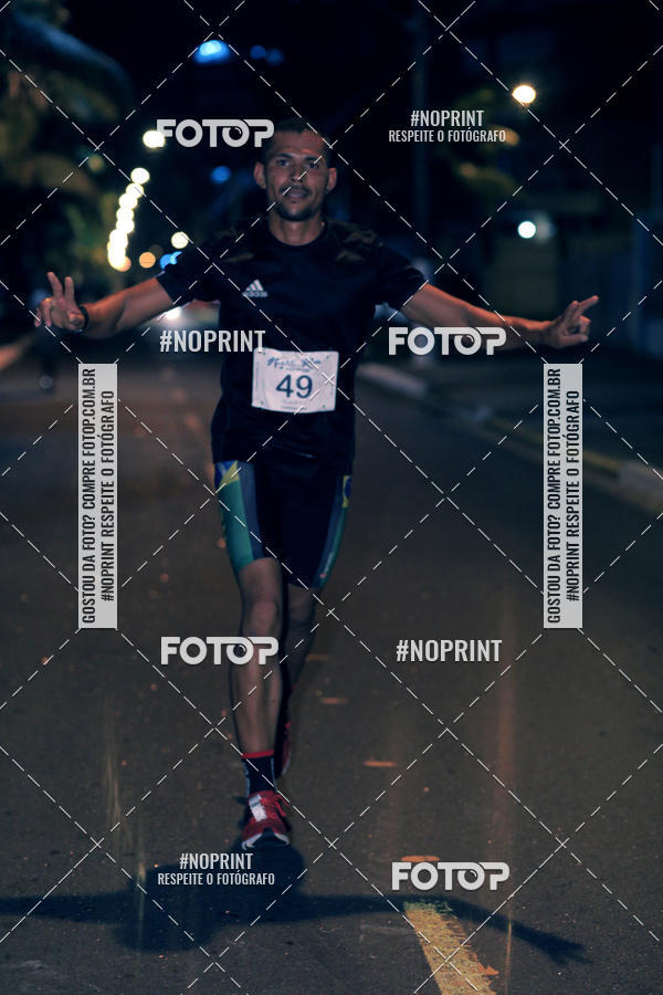 Buy your photos of the eventNight Run 5K 10K Praia Grande on Fotop