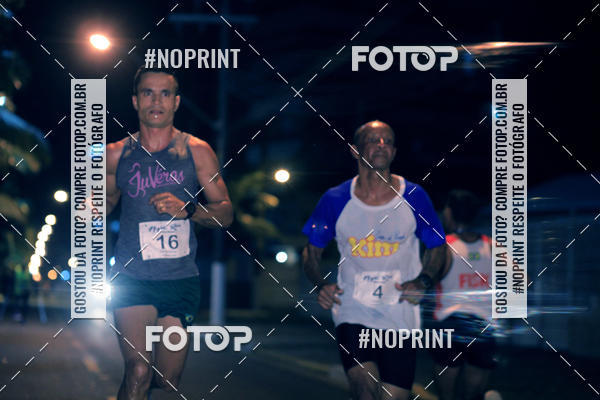 Buy your photos of the eventNight Run 5K 10K Praia Grande on Fotop