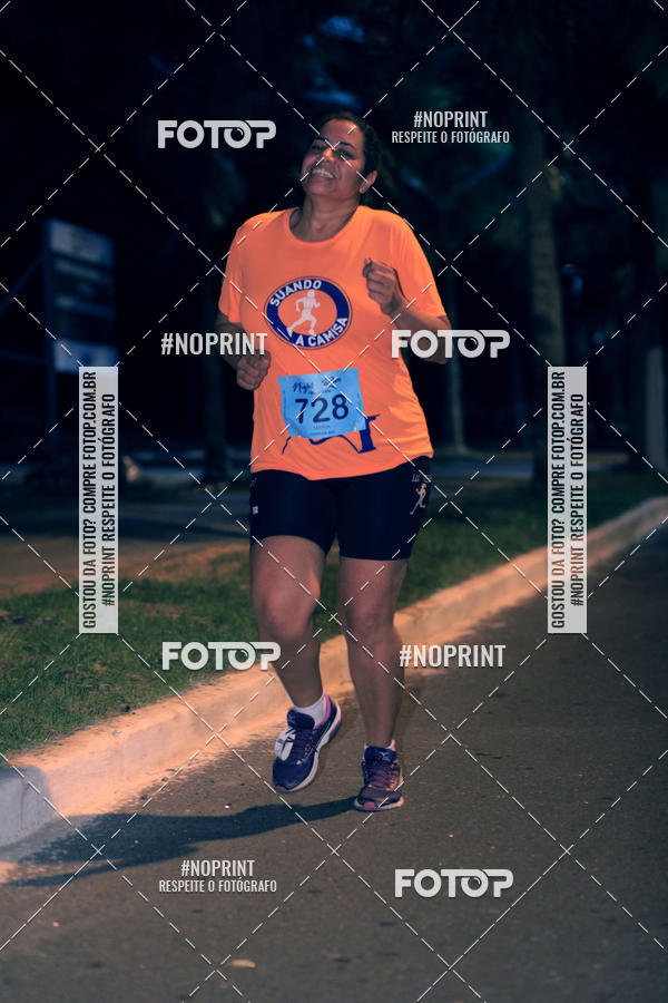 Buy your photos of the eventNight Run 5K 10K Praia Grande on Fotop