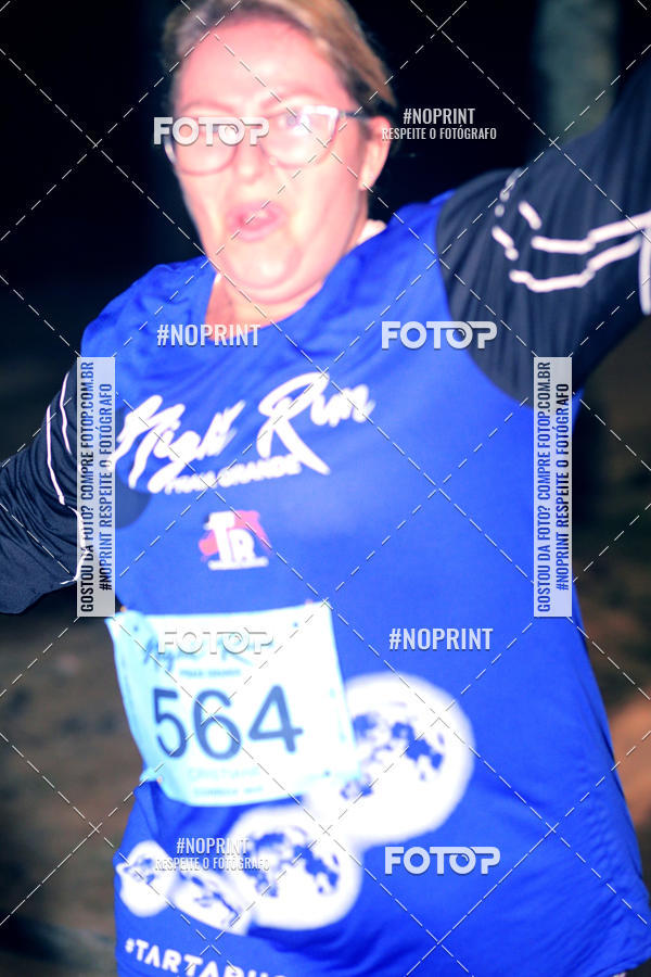 Buy your photos of the eventNight Run 5K 10K Praia Grande on Fotop