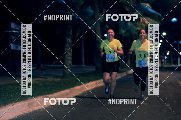 Buy your photos of the eventNight Run 5K 10K Praia Grande on Fotop