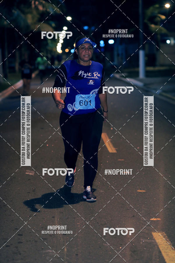 Buy your photos of the eventNight Run 5K 10K Praia Grande on Fotop