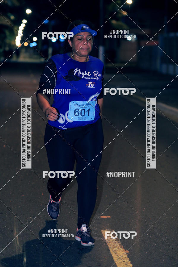 Buy your photos of the eventNight Run 5K 10K Praia Grande on Fotop