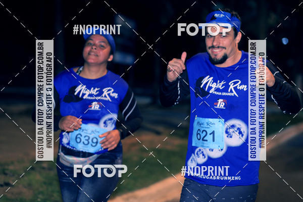 Buy your photos of the eventNight Run 5K 10K Praia Grande on Fotop