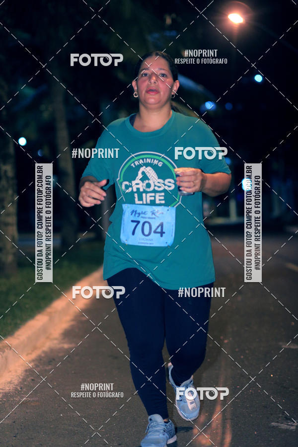Buy your photos of the eventNight Run 5K 10K Praia Grande on Fotop