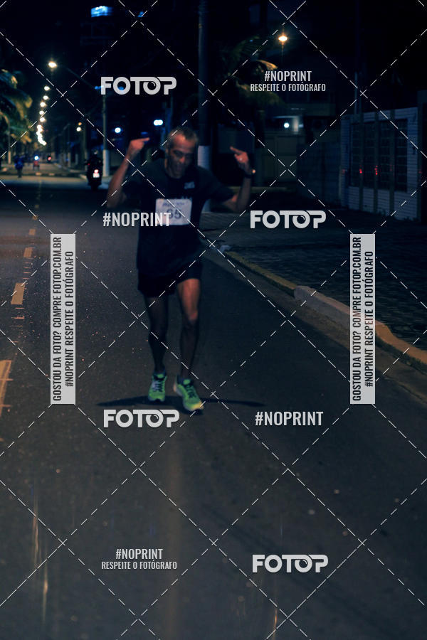 Buy your photos of the eventNight Run 5K 10K Praia Grande on Fotop