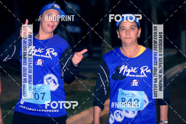 Buy your photos of the eventNight Run 5K 10K Praia Grande on Fotop