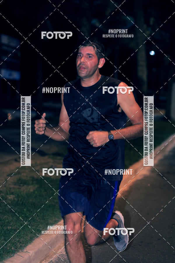 Buy your photos of the eventNight Run 5K 10K Praia Grande on Fotop