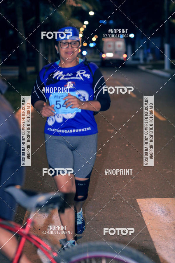 Buy your photos of the eventNight Run 5K 10K Praia Grande on Fotop