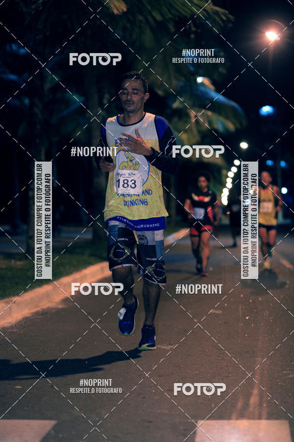 Buy your photos of the eventNight Run 5K 10K Praia Grande on Fotop