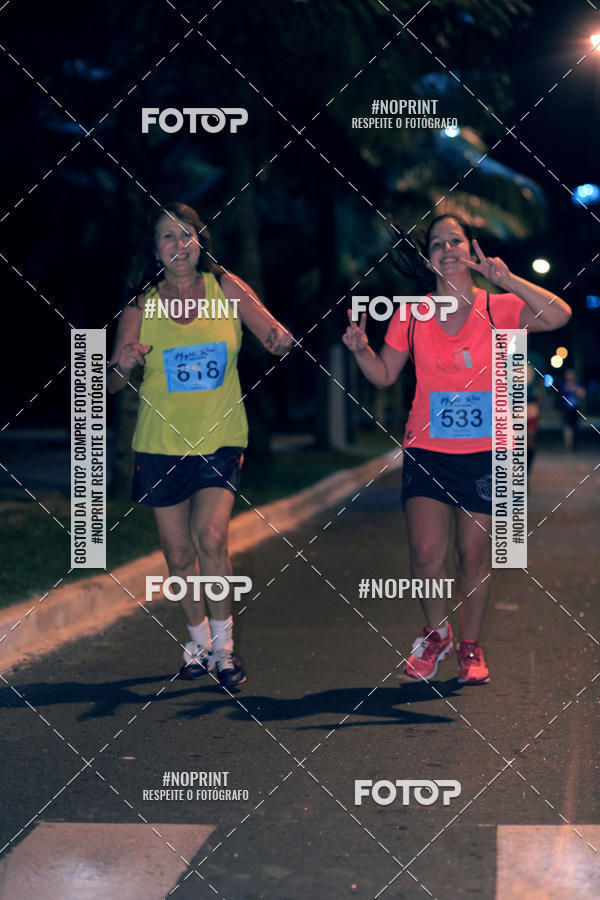 Buy your photos of the eventNight Run 5K 10K Praia Grande on Fotop