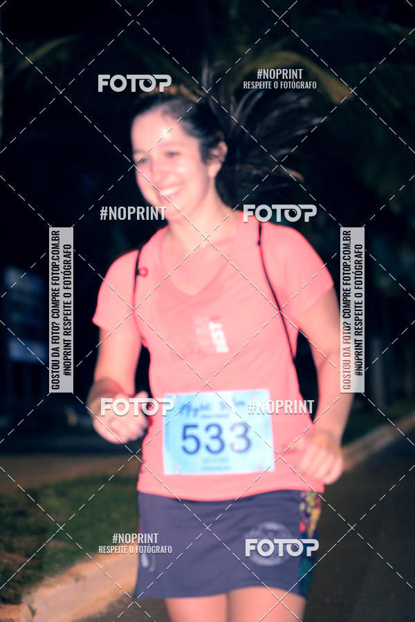Buy your photos of the eventNight Run 5K 10K Praia Grande on Fotop