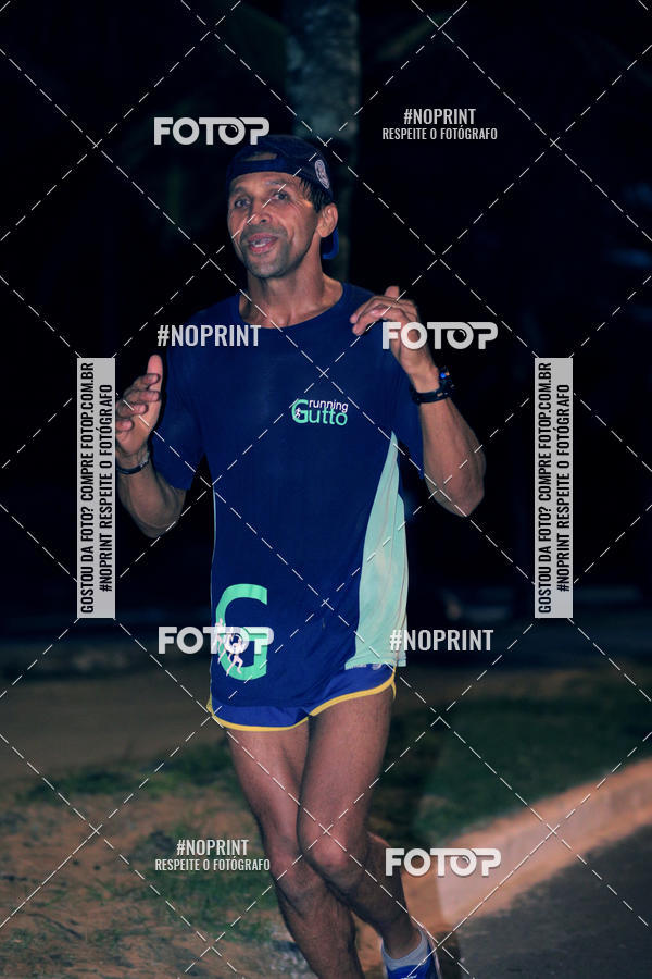 Buy your photos of the eventNight Run 5K 10K Praia Grande on Fotop