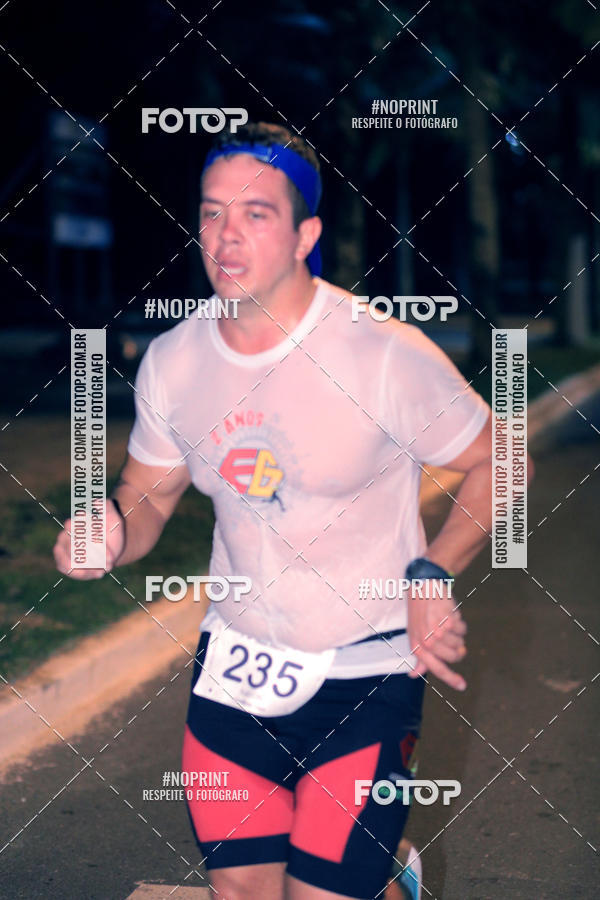 Buy your photos of the eventNight Run 5K 10K Praia Grande on Fotop