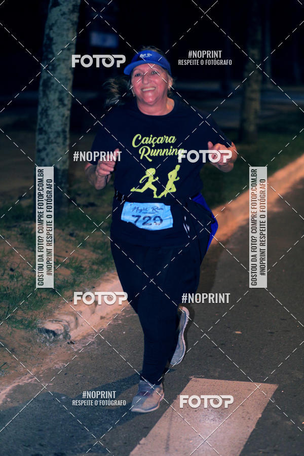 Buy your photos of the eventNight Run 5K 10K Praia Grande on Fotop