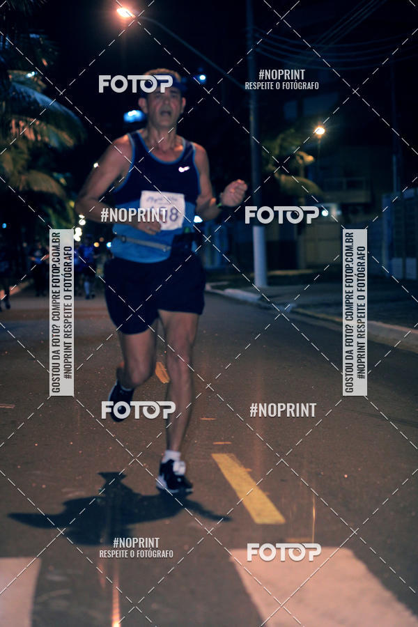 Buy your photos of the eventNight Run 5K 10K Praia Grande on Fotop