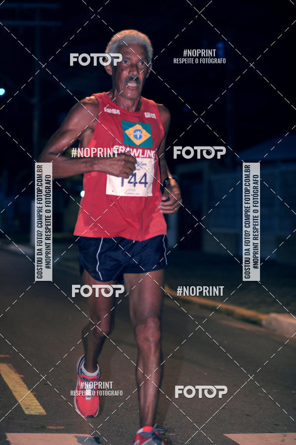 Buy your photos of the eventNight Run 5K 10K Praia Grande on Fotop