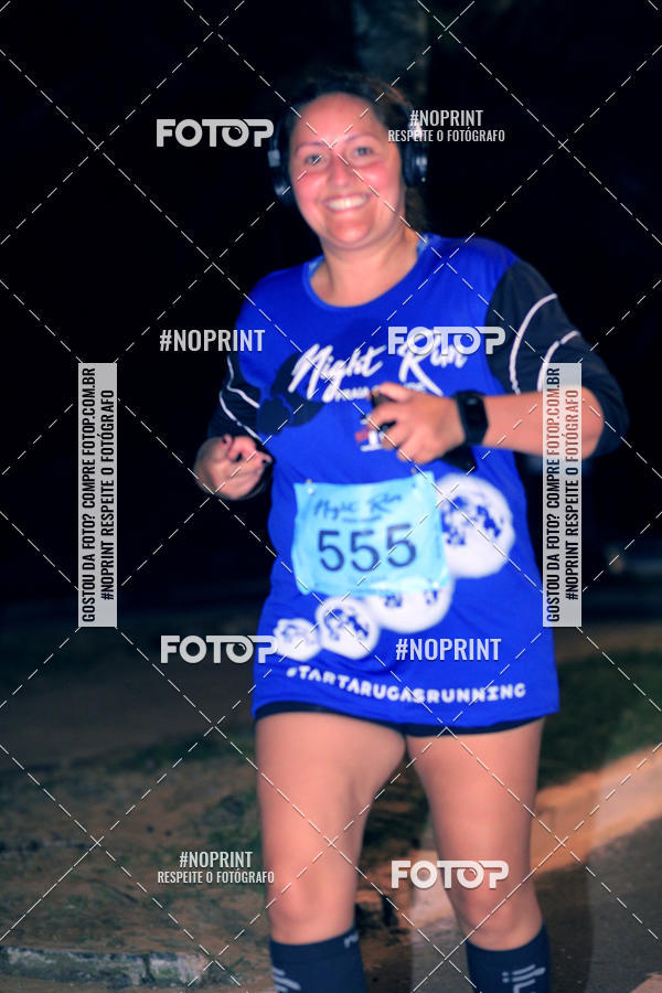 Buy your photos of the eventNight Run 5K 10K Praia Grande on Fotop