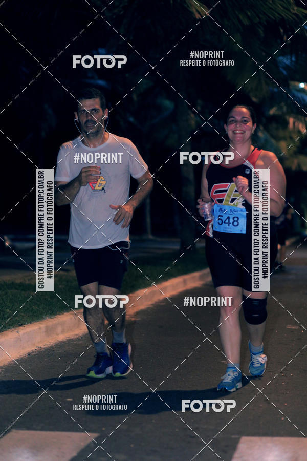 Buy your photos of the eventNight Run 5K 10K Praia Grande on Fotop