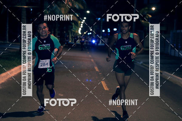 Buy your photos of the eventNight Run 5K 10K Praia Grande on Fotop