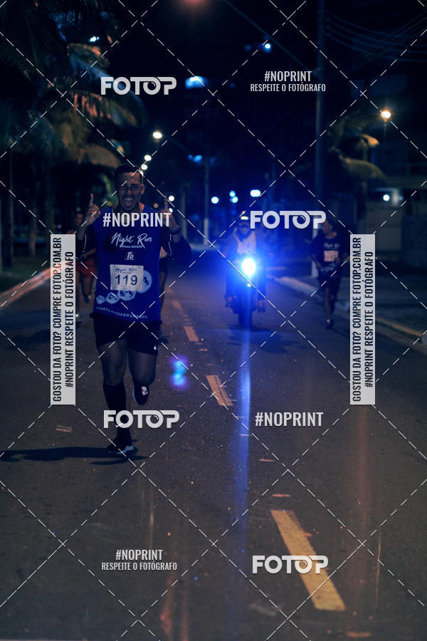 Buy your photos of the eventNight Run 5K 10K Praia Grande on Fotop