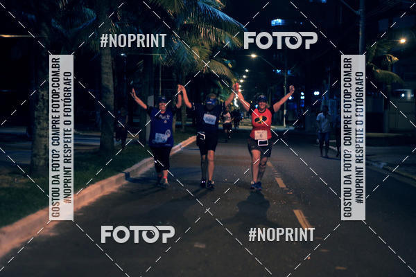 Buy your photos of the eventNight Run 5K 10K Praia Grande on Fotop