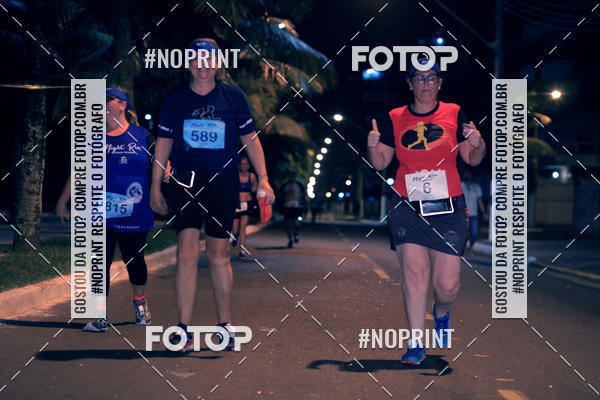 Buy your photos of the eventNight Run 5K 10K Praia Grande on Fotop