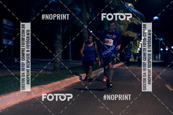 Buy your photos of the eventNight Run 5K 10K Praia Grande on Fotop